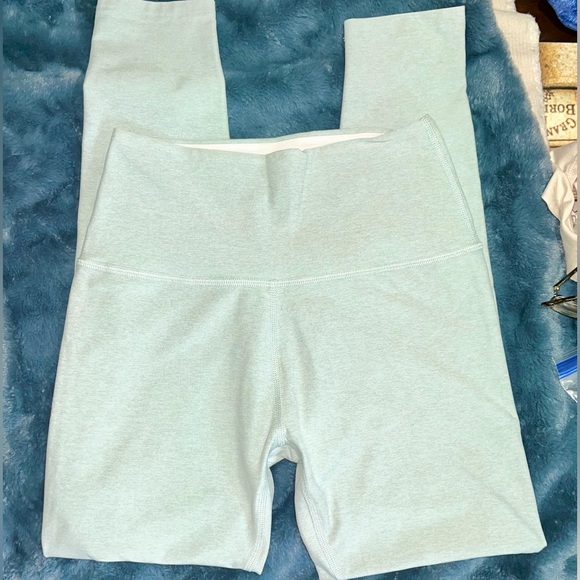 Beyond Yoga Pants - Beyond Yoga Tropical Waters Medium Leggings Spacedye High Waisted Pilates Crop